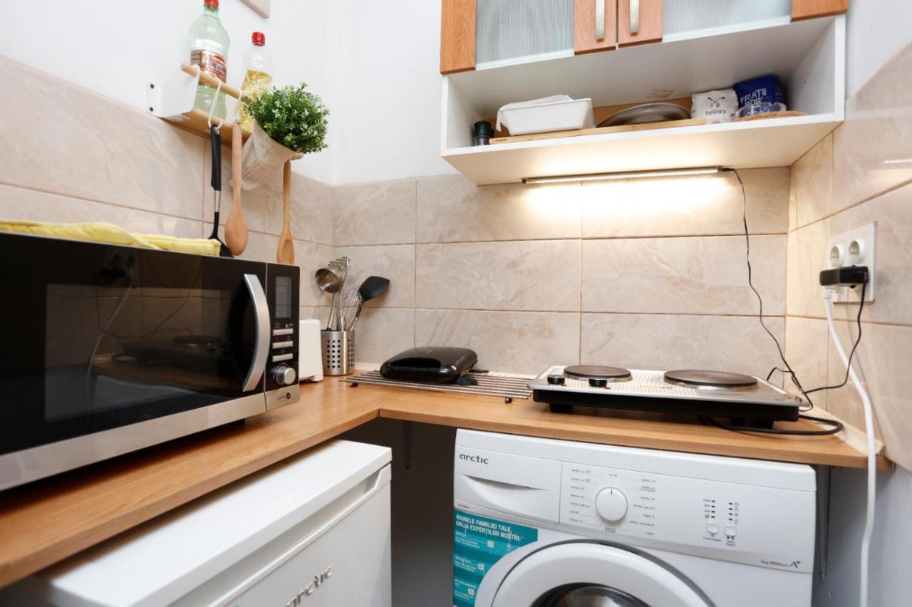 Traditional Romanian Apartments บูคาเรสต์ ภายนอก รูปภาพ