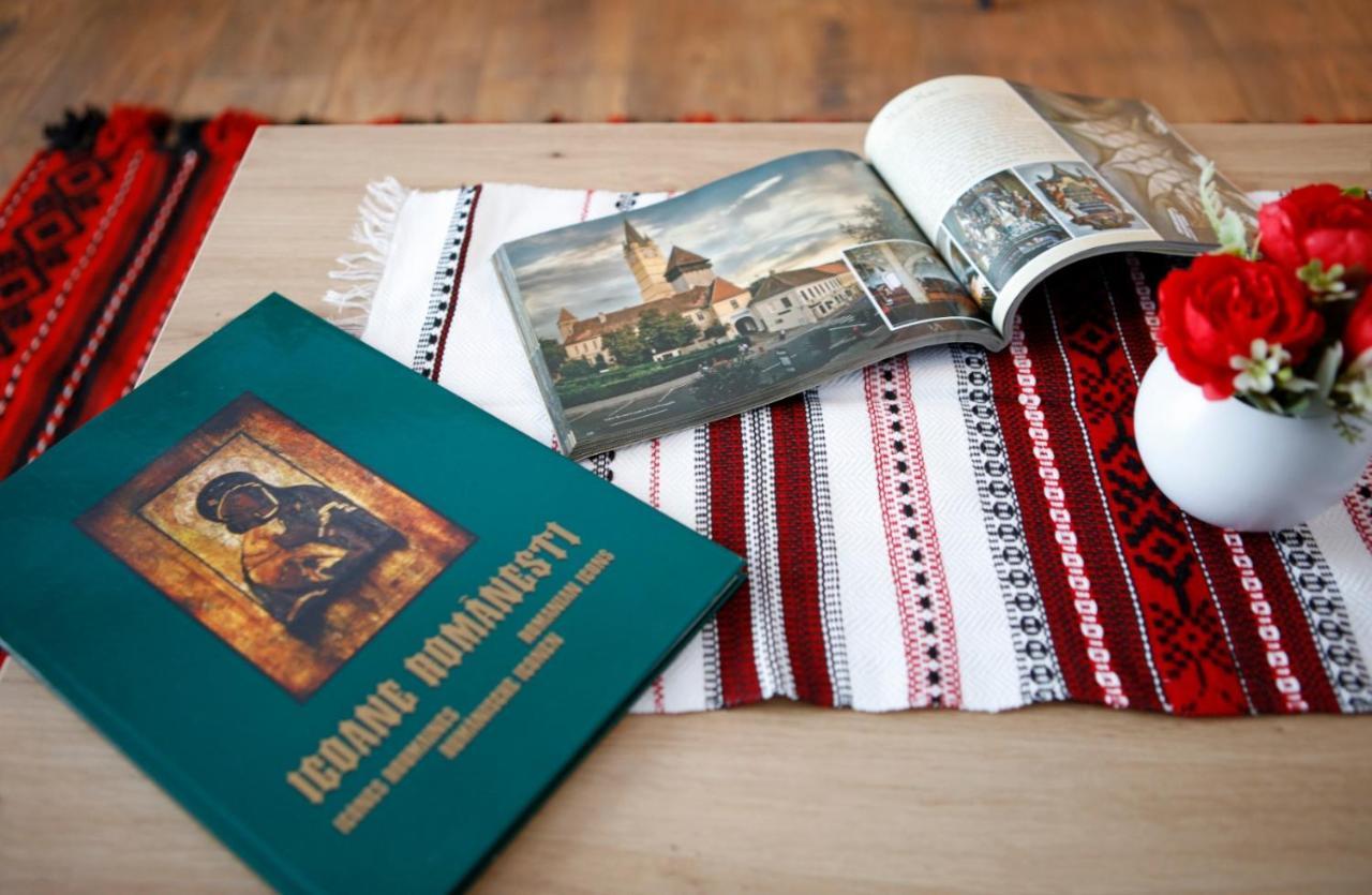 Traditional Romanian Apartments บูคาเรสต์ ภายนอก รูปภาพ
