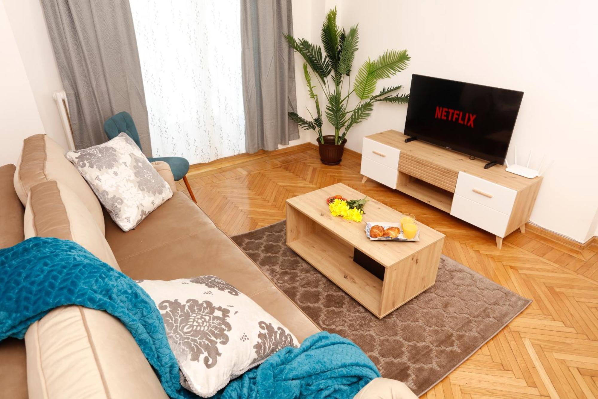 Traditional Romanian Apartments บูคาเรสต์ ภายนอก รูปภาพ