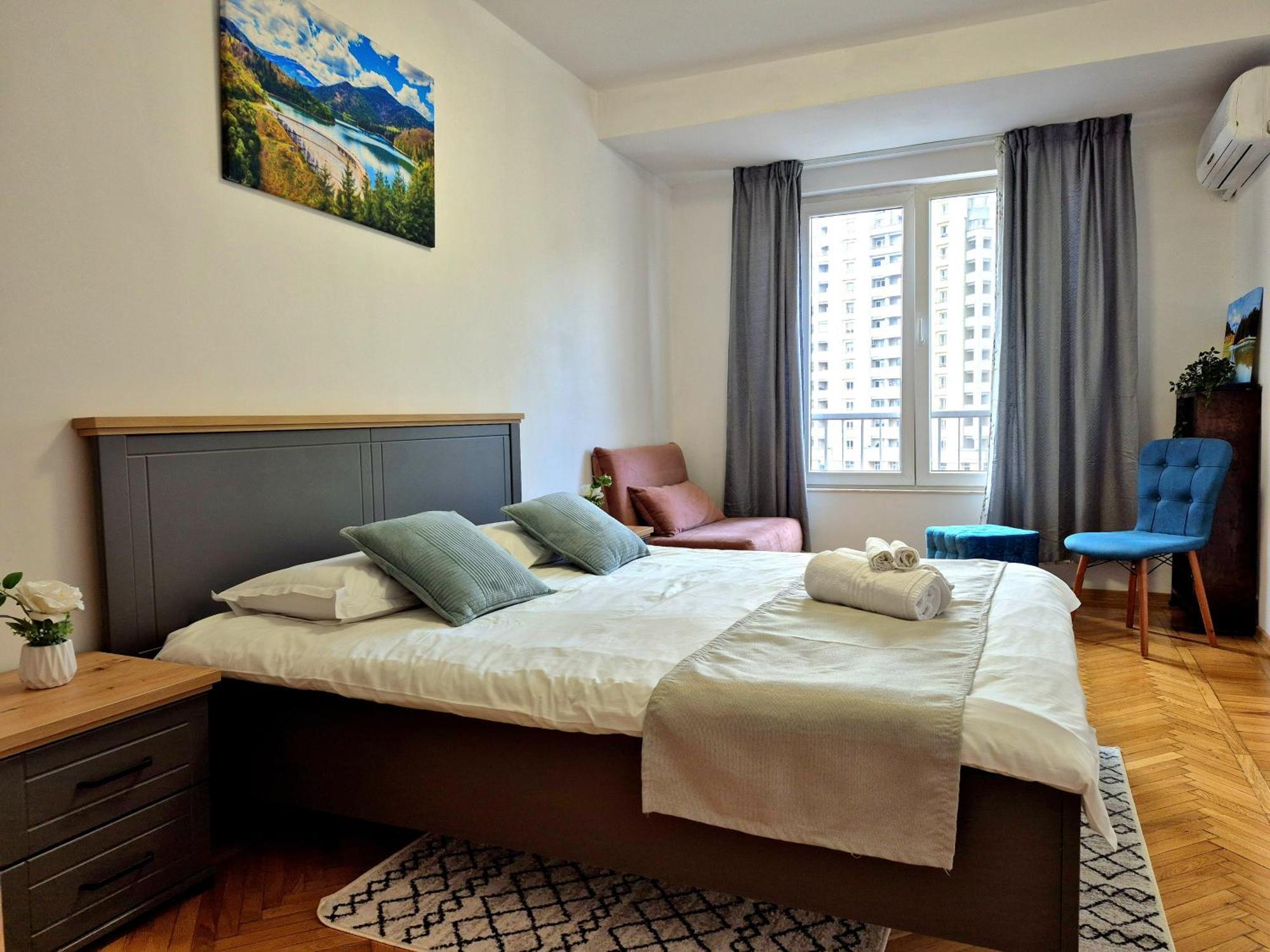 Traditional Romanian Apartments บูคาเรสต์ ภายนอก รูปภาพ